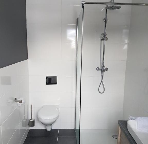 バルコニー付きデラックスルーム, Haus Karina