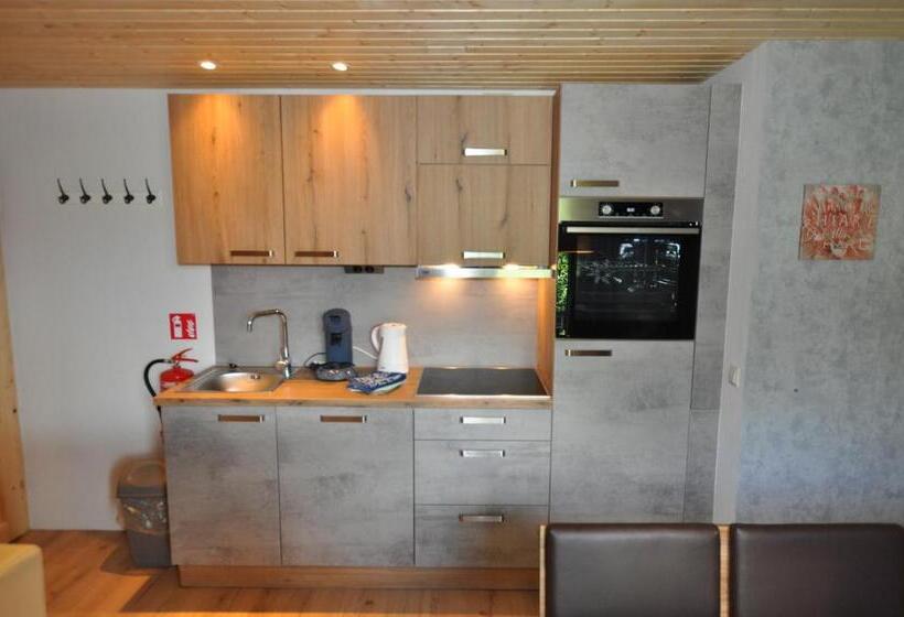 침실 1개 발코니 아파트, Kärnten Appartements