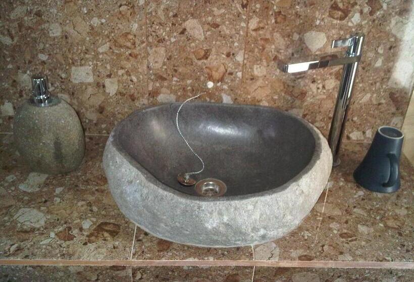 וילה בת חדר שינה 1, Maha Neka Villa