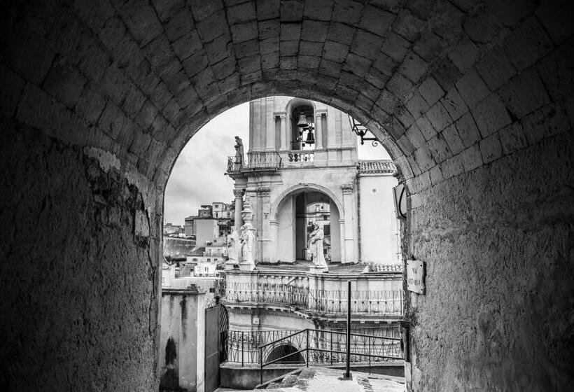 Номер Стандарт, Sud Est B&b