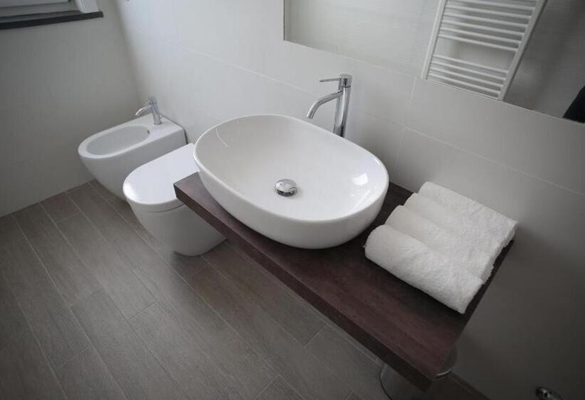 Номер Стандарт, Sud Est B&b