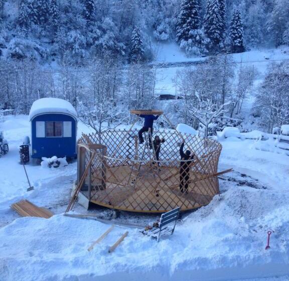 ガーデンビューファミリールーム, Evergrin