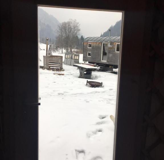 ガーデンビューファミリールーム, Evergrin