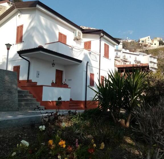 Номер Стандарт, La Casetta