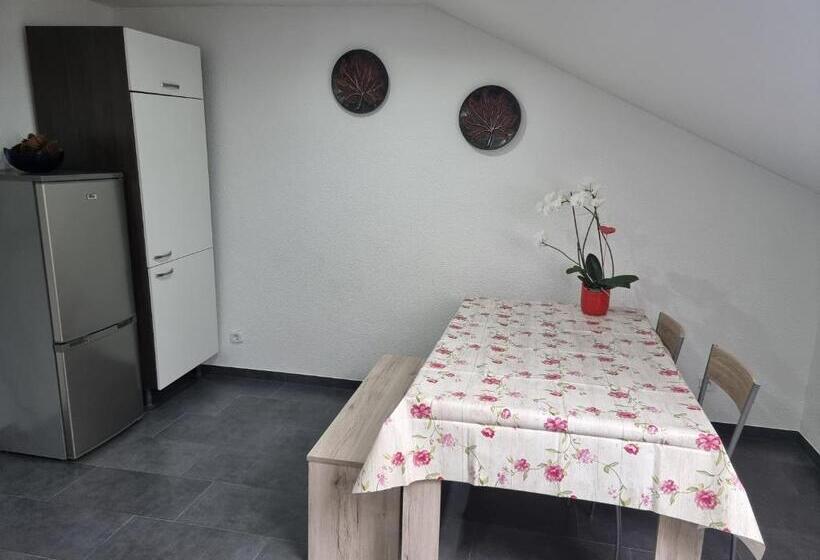 带1个卧室的豪华公寓, Workershome   Business Apartments   Monteurwohnungen