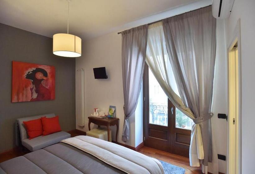 اتاق لوکس سه تخته, Residenza D Epoca B&b Celeste