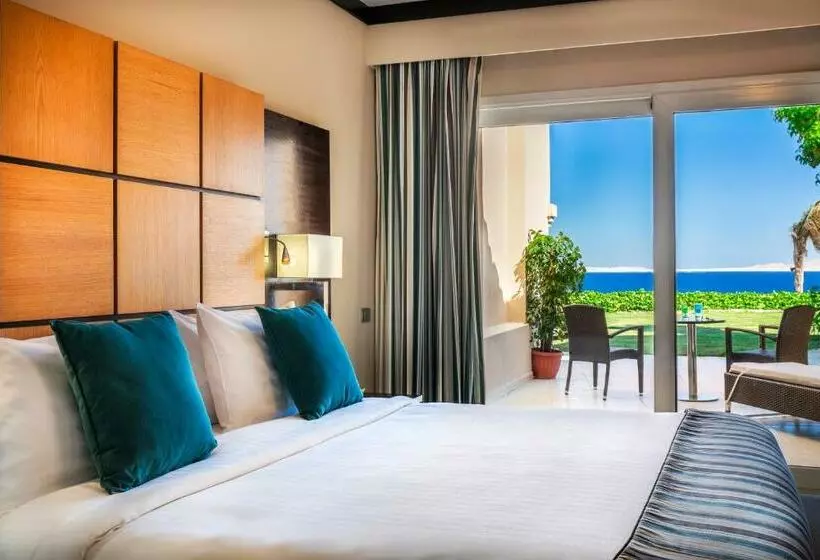 سوییت جونیور, Cleopatra Luxury Resort Sharm El Sheikh