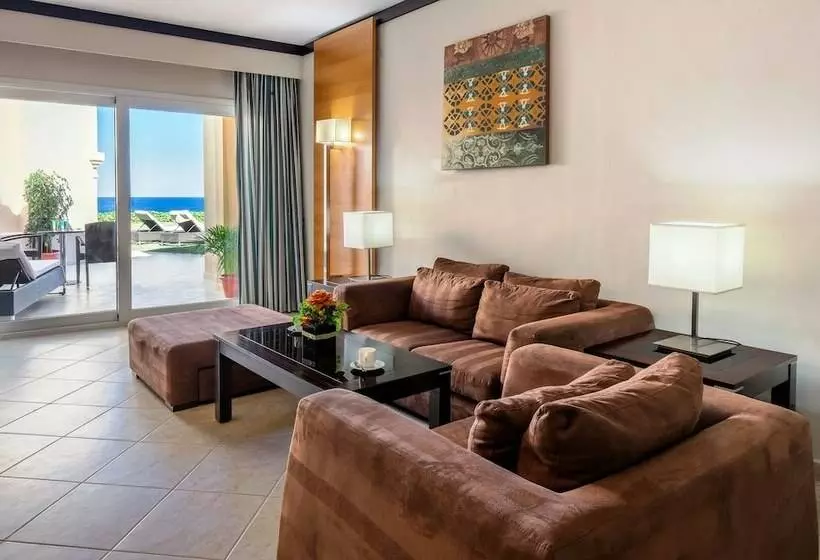 سوییت جونیور, Cleopatra Luxury Resort Sharm El Sheikh