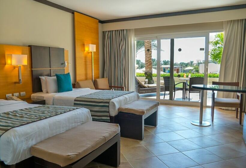 اتاق لوکس با چشم‌انداز استخر, Cleopatra Luxury Resort Sharm El Sheikh