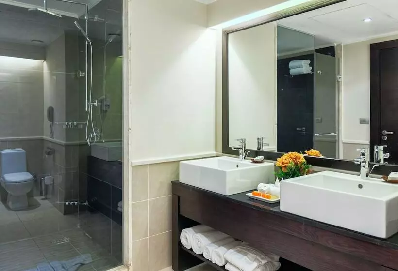 اتاق لوکس با چشم‌انداز دریا, Cleopatra Luxury Resort Sharm El Sheikh