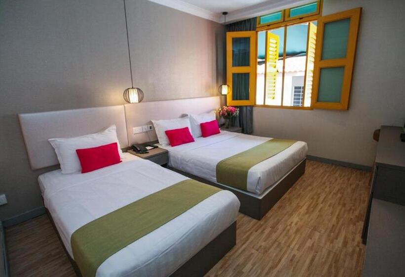اتاق لوکس خانوادگی, A Hotel Joo Chiat