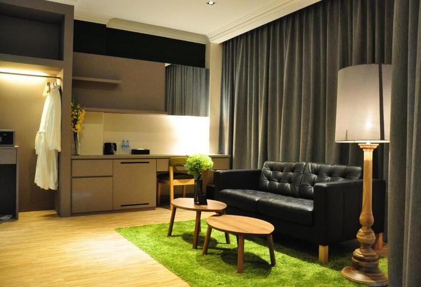 سوییت, A Hotel Joo Chiat