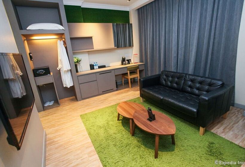 سوییت, A Hotel Joo Chiat