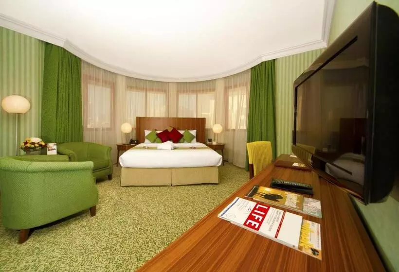 سوییت جونیور, City Seasons Al Hamra