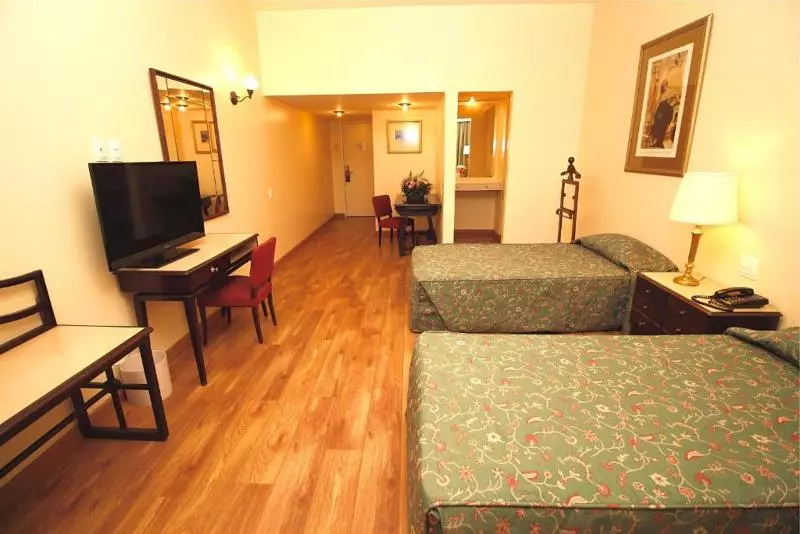 デラックストリプルルーム, Dayrell Hotel E Centro De Convenções