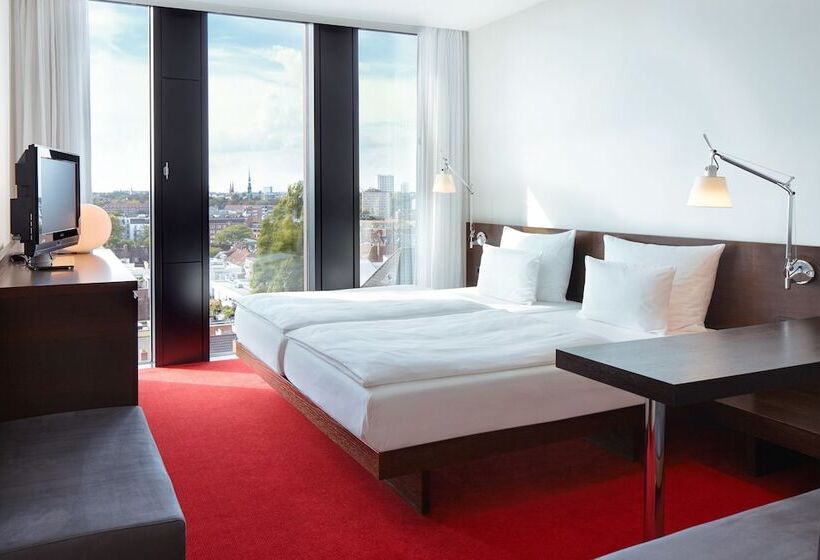 标准间, Empire Riverside