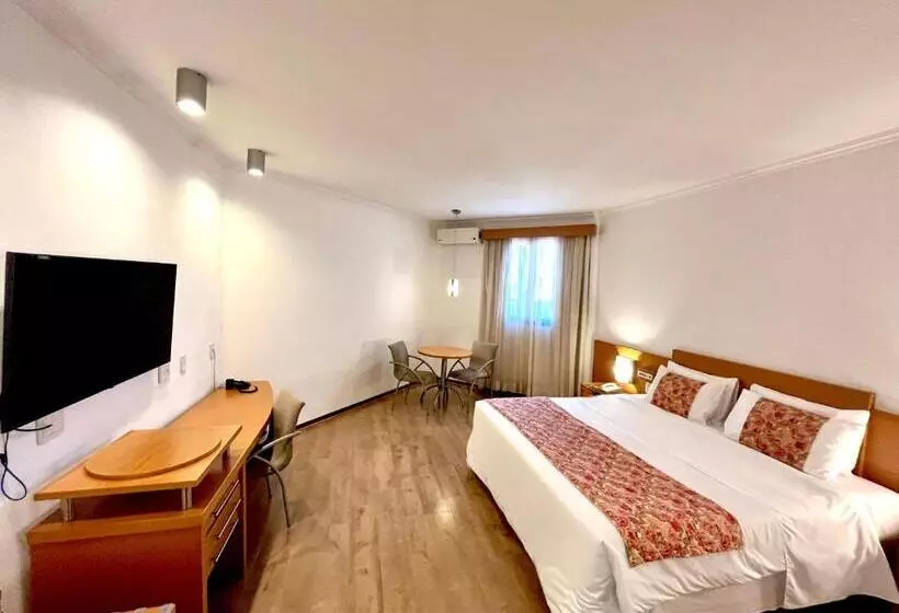 キングサイズベッドのデラックスルーム, Grand Hotel Royal Sorocaba By Atlantica
