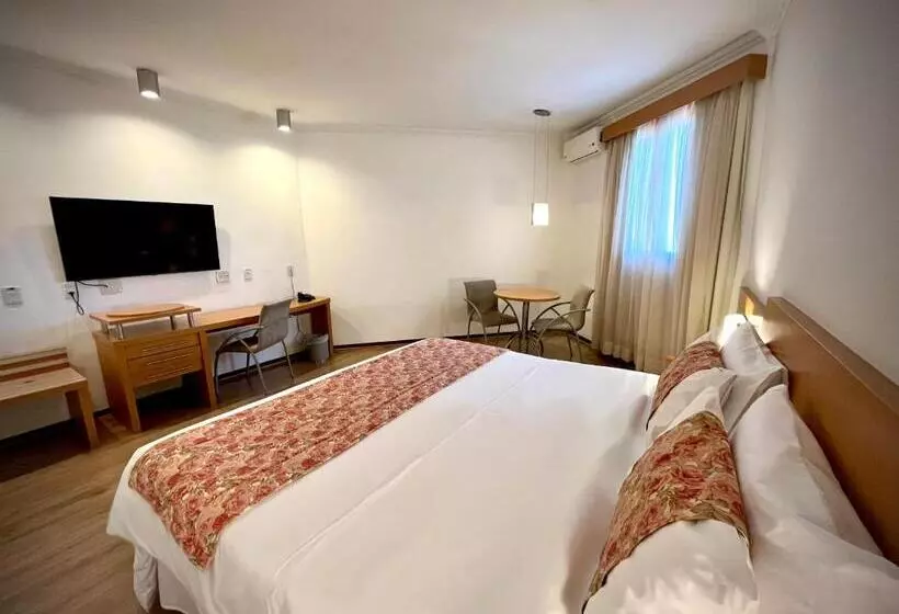 キングサイズベッドのデラックスルーム, Grand Hotel Royal Sorocaba By Atlantica
