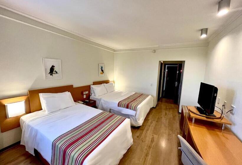 חדר דלוקס לשלושה, Grand Hotel Royal Sorocaba By Atlantica