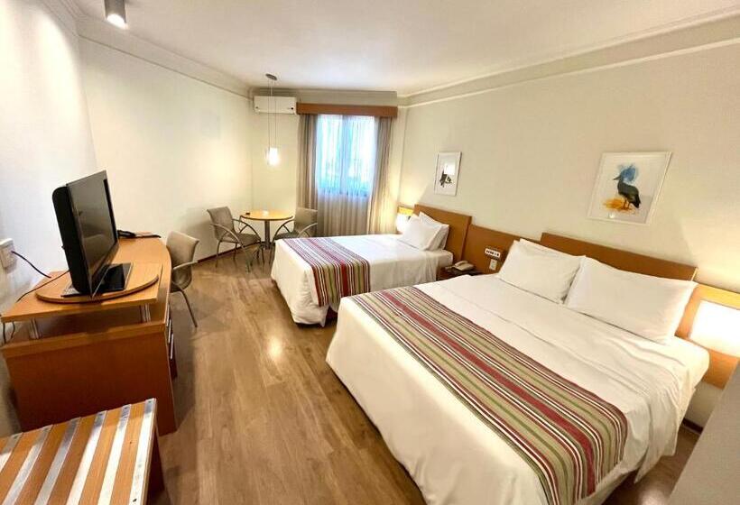 חדר דלוקס לשלושה, Grand Hotel Royal Sorocaba By Atlantica