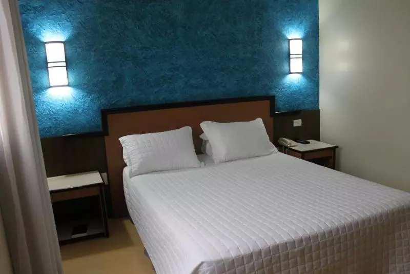 اتاق کلاسیک, Master Express Lima E Silva Cidade Baixa