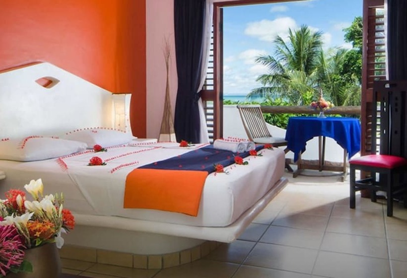 اتاق لوکس با چشم‌انداز دریا, My Blue