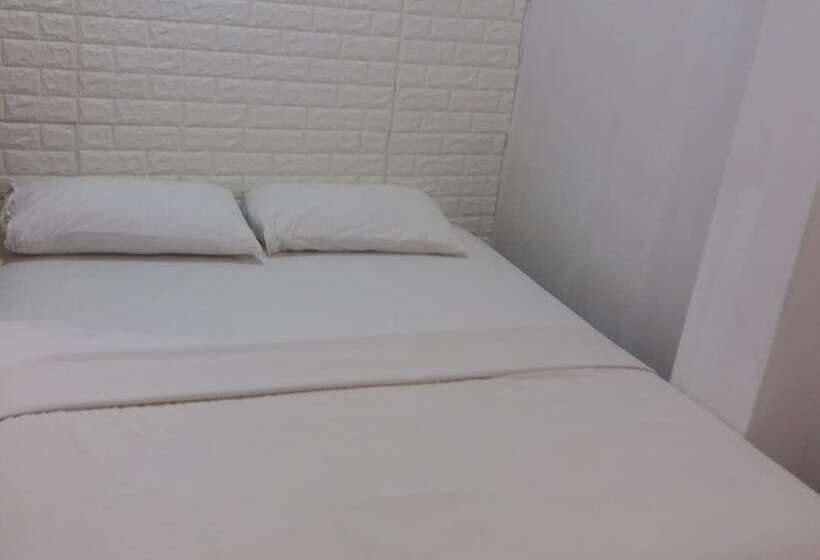 Standard Room, New Asia Star