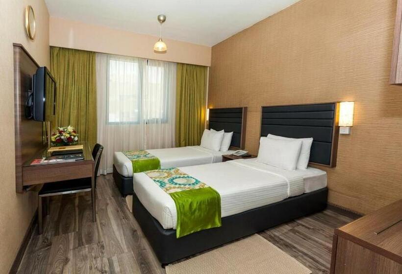 Номер Стандарт, Oasis Deira
