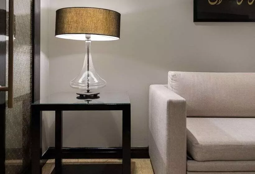 سوئیت پرستیژ با چشم انداز, Sofitel Shahd Al Madinah