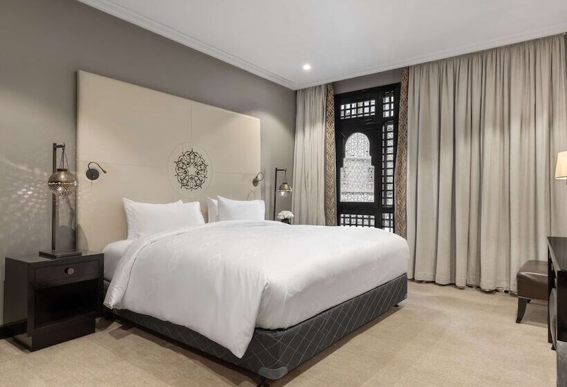 סוויטה נשיאותית בת 3 חדרים, Sofitel Shahd Al Madinah
