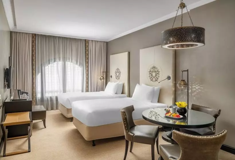 اتاق سوپریور با چشم‌انداز, Sofitel Shahd Al Madinah