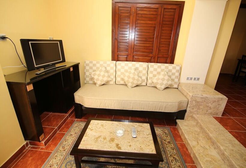 اتاق سوپریور با چشم‌انداز باغ, Tamra Beach Resort