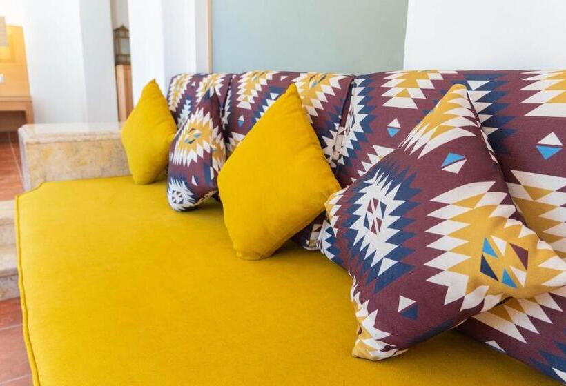 اتاق سوپریور با چشم‌انداز باغ, Tamra Beach Resort