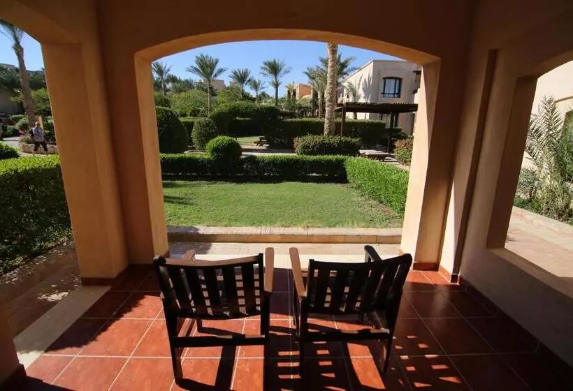 اتاق سوپریور با چشم‌انداز باغ, Tamra Beach Resort