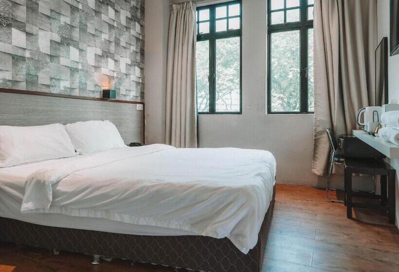 اتاق لوکس, The Noble