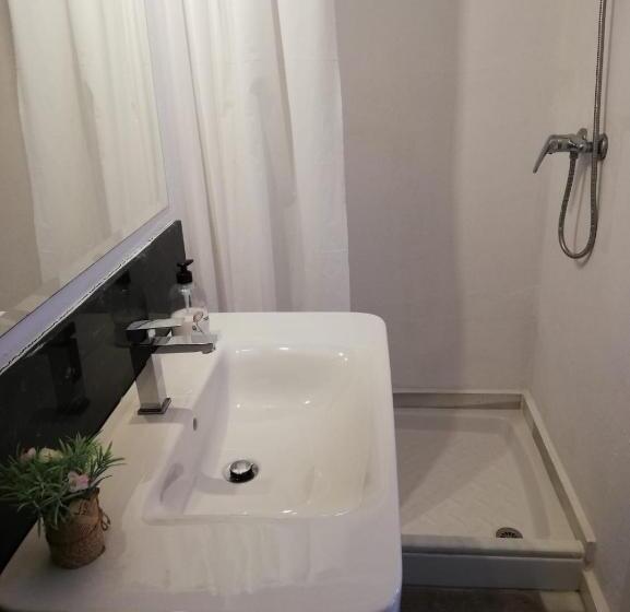 Quarto Economy, Spirit Garden Tarifa