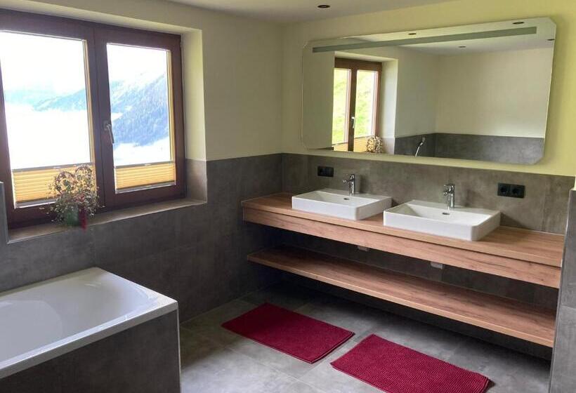 Апартаменты 1 Спальня с Видом, Himmenhof