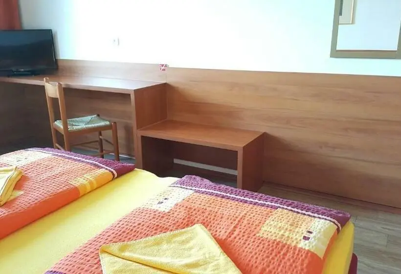 スタンダードルーム, Oekotel Korneuburg