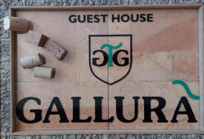 חדר קומפורט לשלושה, Affittacamere Gallurà