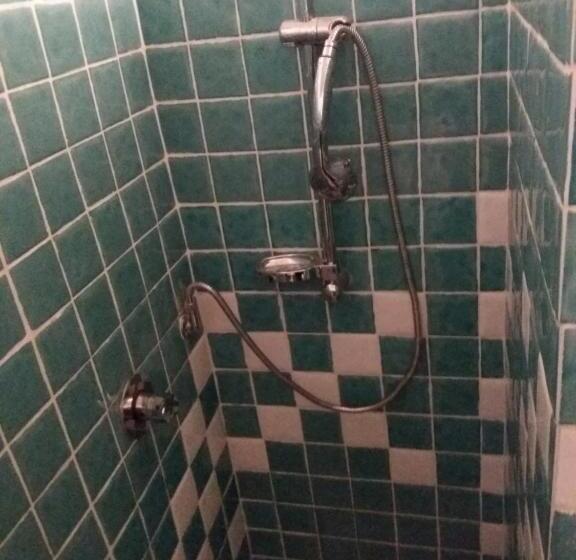 חדר סטנדרט טריפל חדר רחצה חיצוני, Affittacamere Gallurà