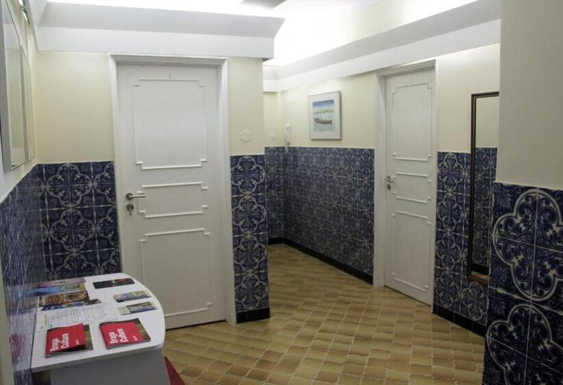 سوییت, Microrent Rooms