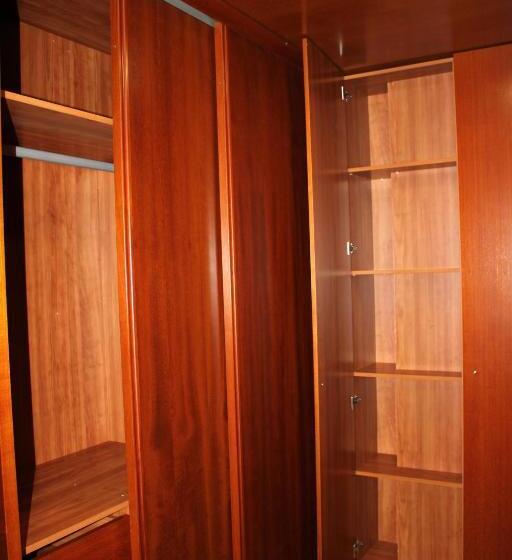 اتاق استاندارد با وان آب گرم, Microrent Rooms