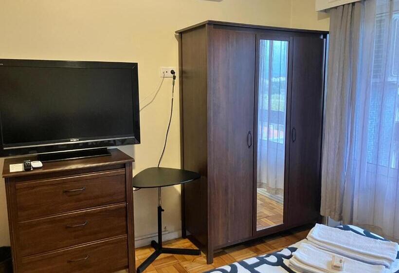 اتاق خانوادگی, Microrent Rooms