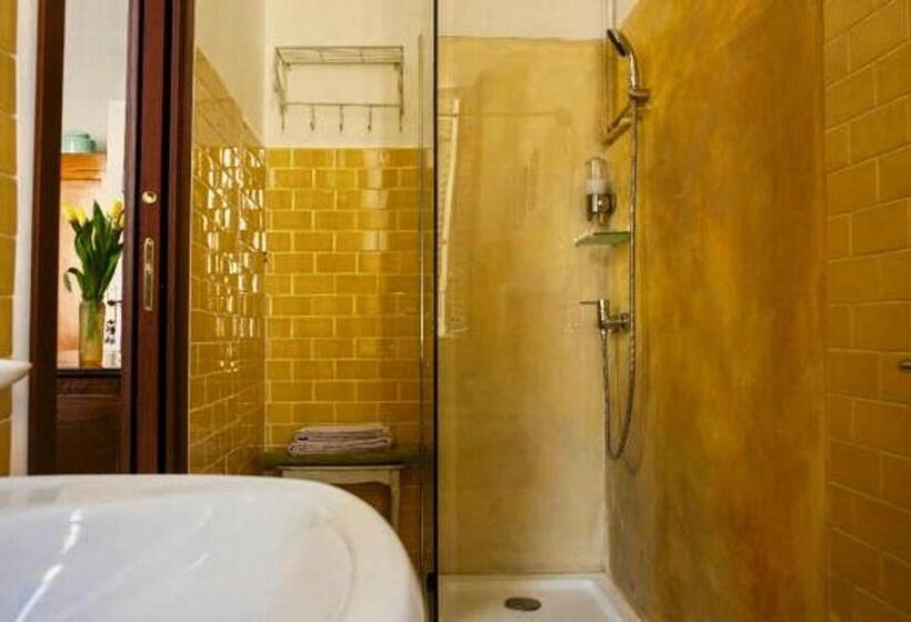 اتاق استاندارد, B&b Palazzo Malaspina