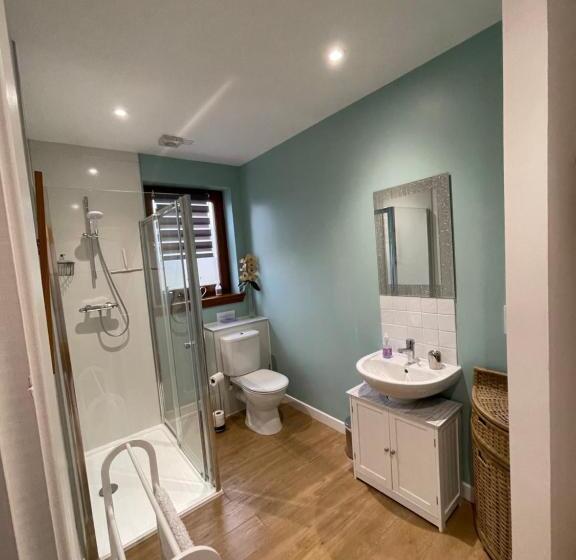 디럭스 룸, Doura Lodge