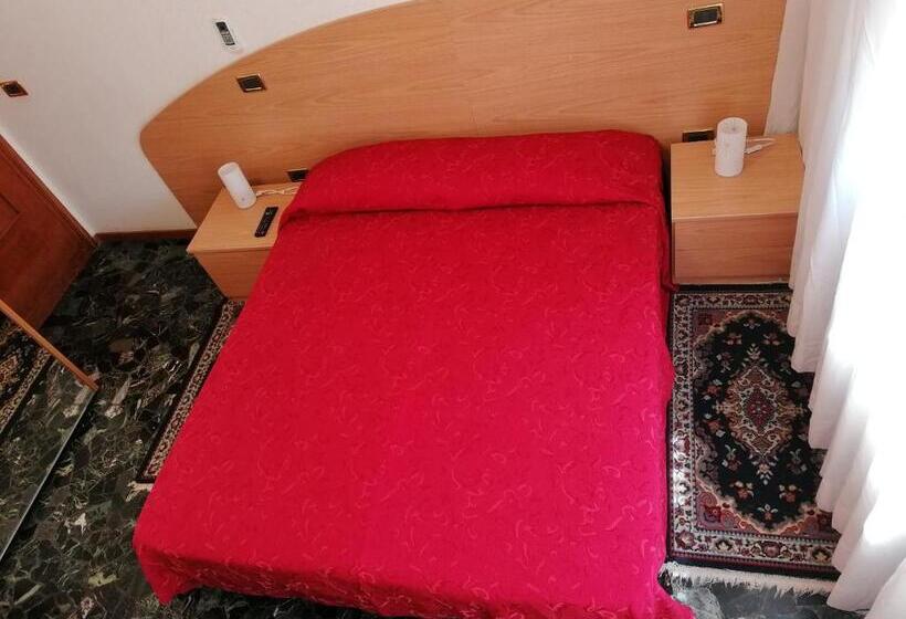 اتاق استاندارد, Sacco Bed&breakfast