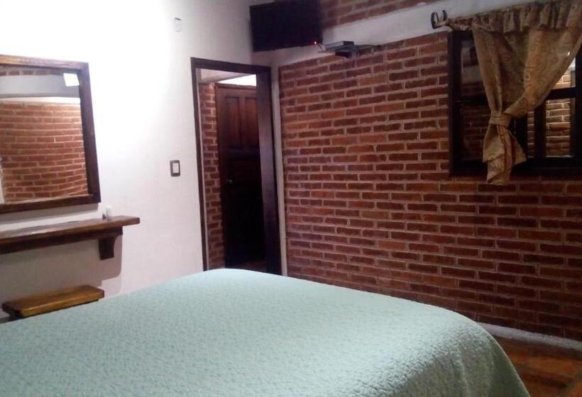 Standart Oda, Hospedaje Herradura