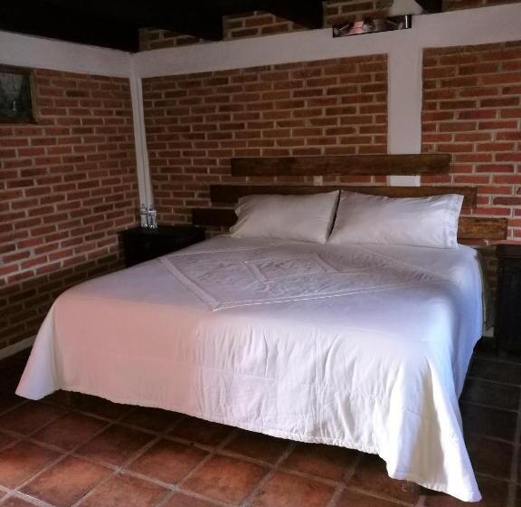 Üç Kişilik Standart Oda, Hospedaje Herradura