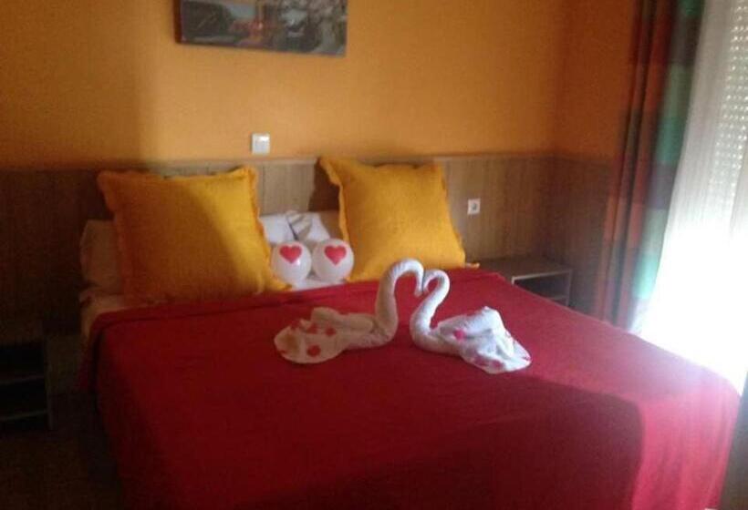 Номер Стандарт, Pension Plaza