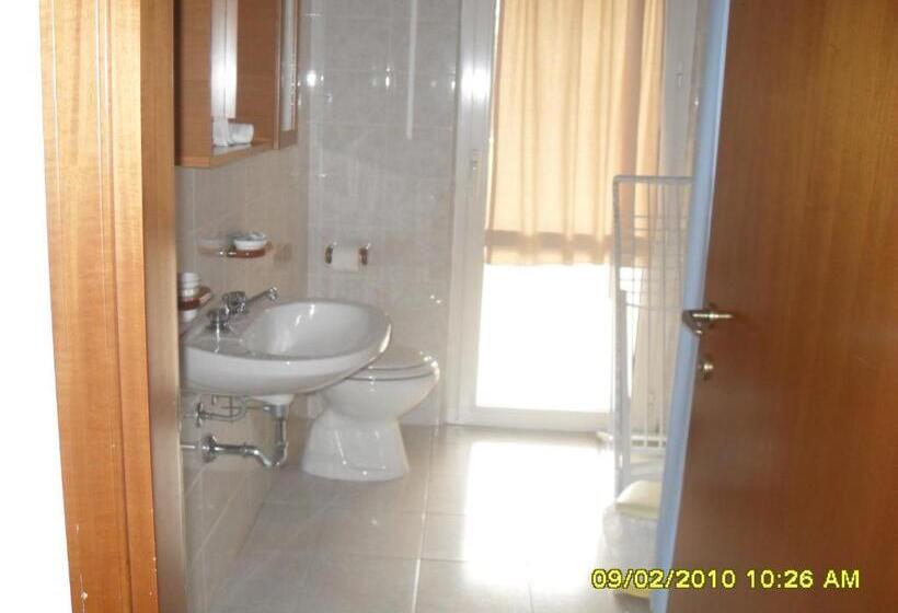 Апартаменты 2 Спальни, Residence La Collinetta